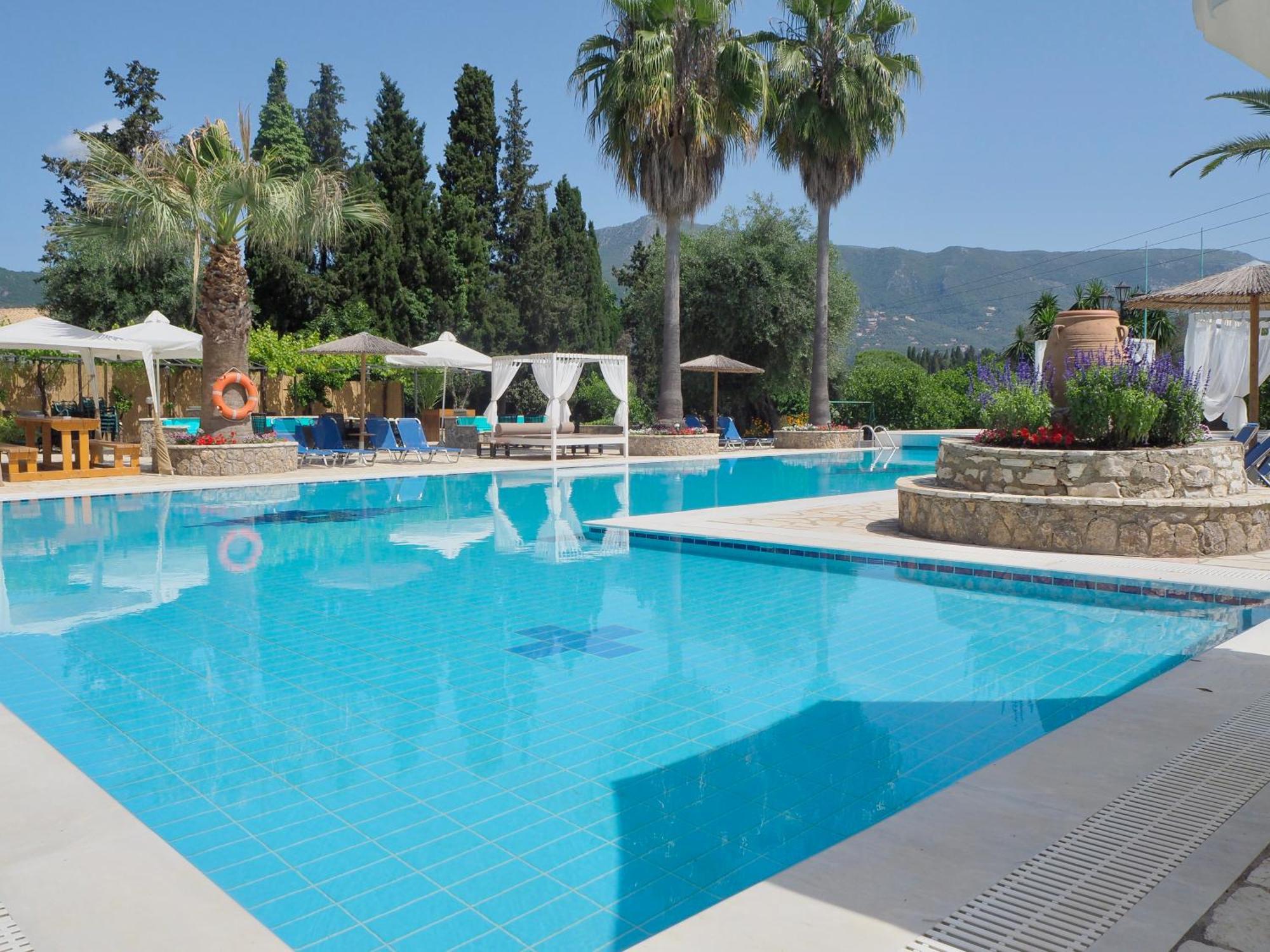 Hotel Paloma Blanca