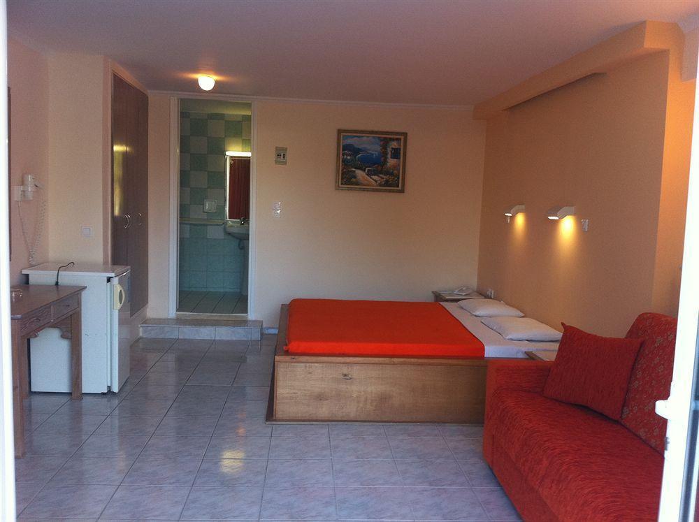 Hotel Paloma Blanca Ypsos