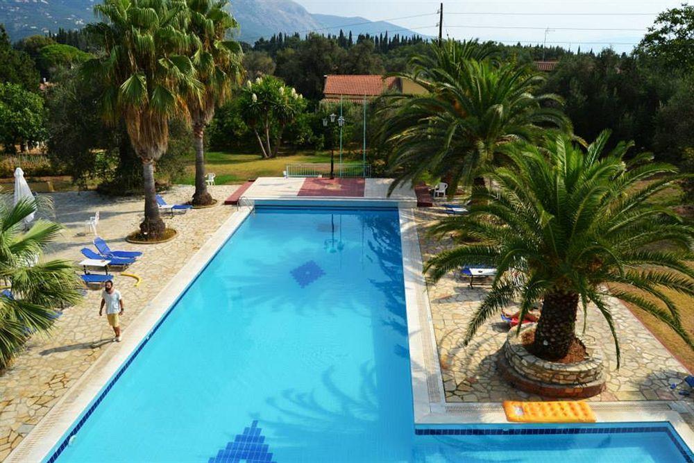 Hotel Paloma Blanca