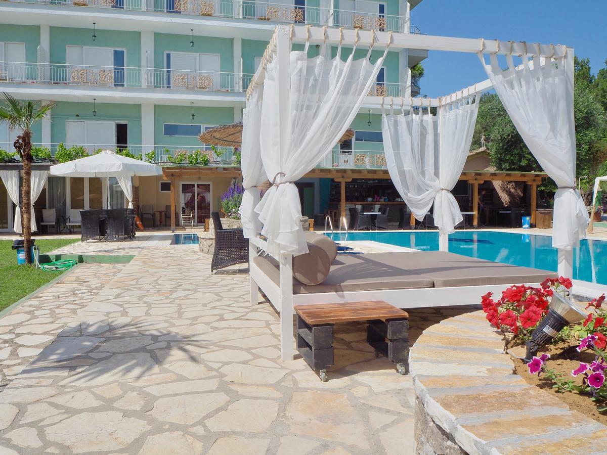 Paloma Blanca Hotel 3*