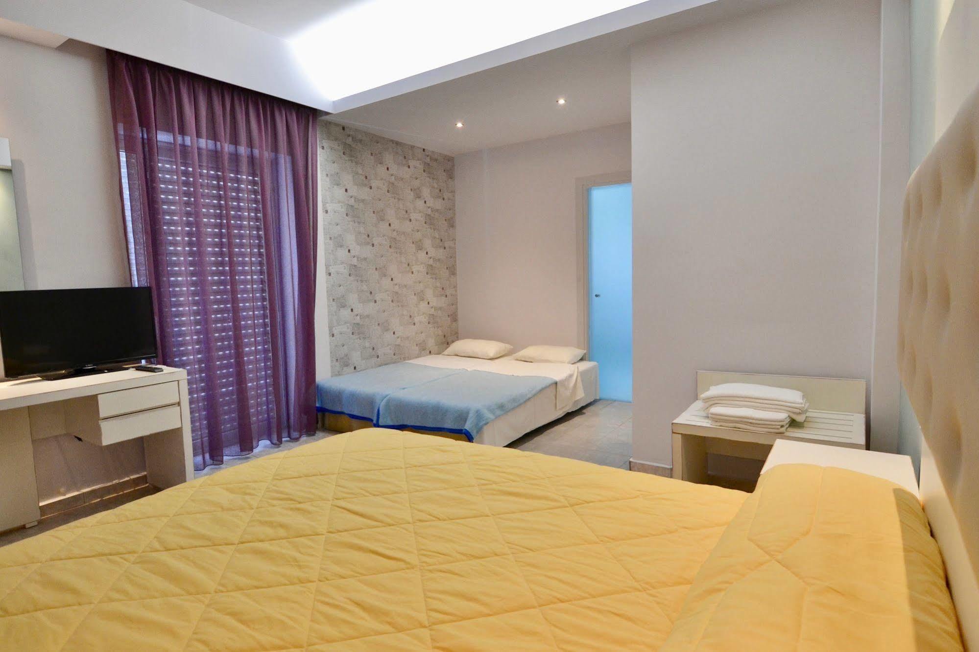 Paloma Blanca Hotel