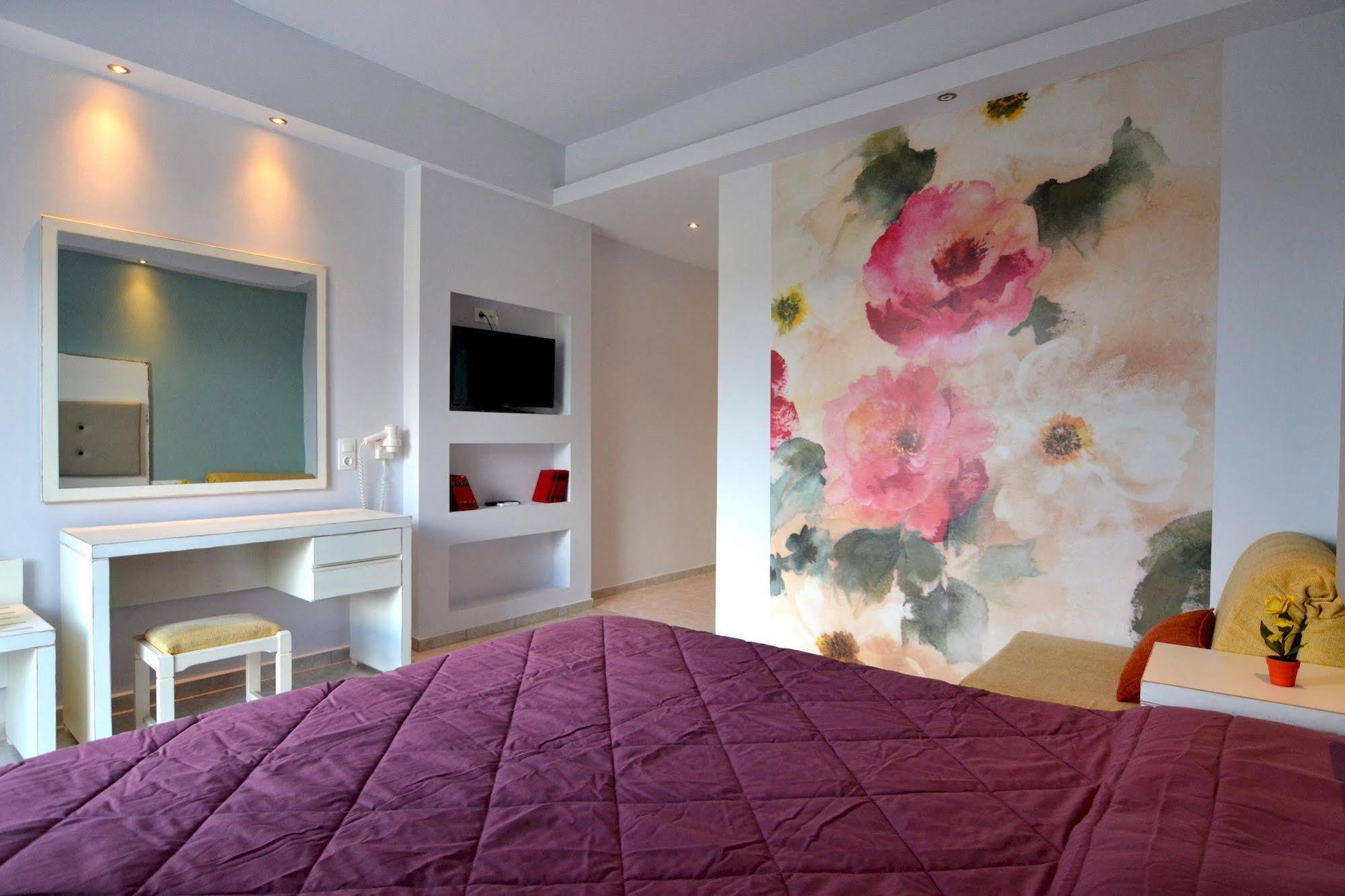 Paloma Blanca Hotel